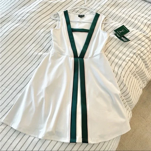 Women’s Sleeveless GOLF Dress Fore All Natalie Dress- Sizes Small & XL NWT - Picture 2 of 14